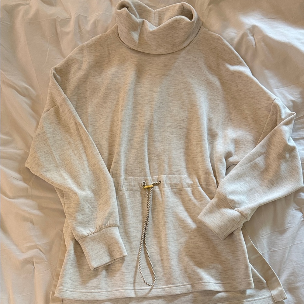 Varley freya drawcord sweatshirt - Picture 2 of 6